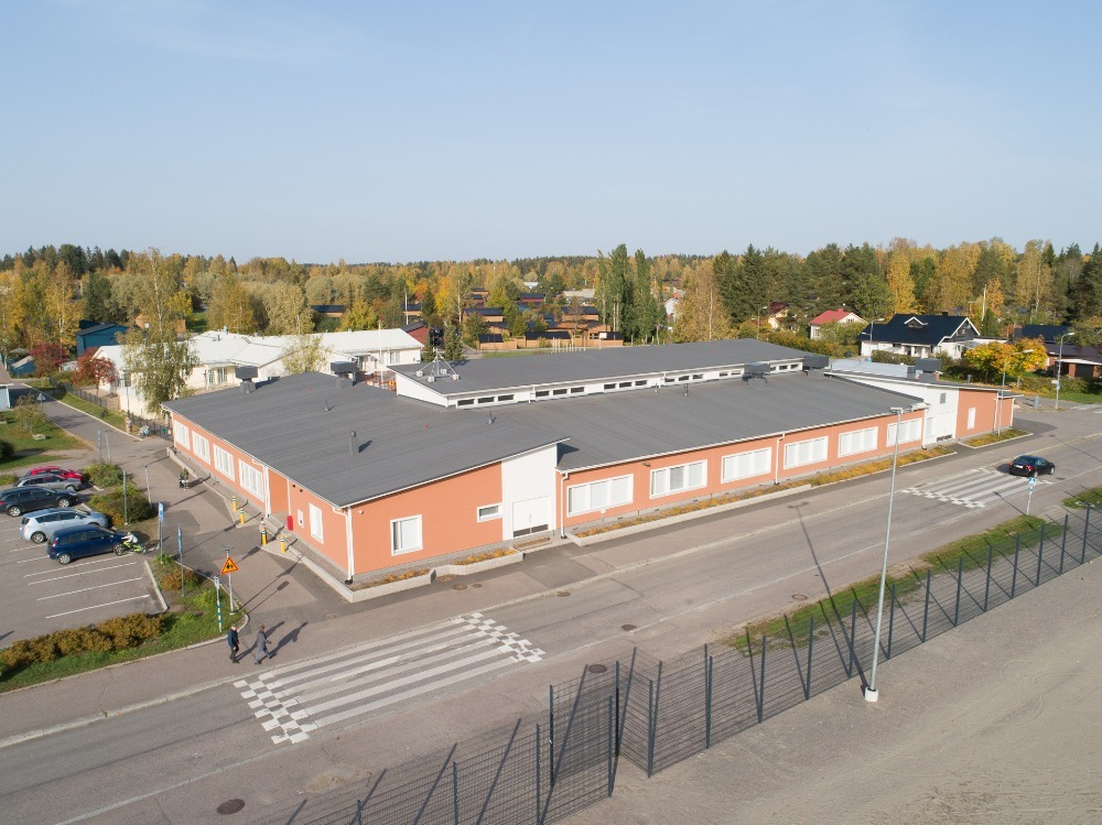 Ilmakuva Järvenpään Kyrölän koulusta